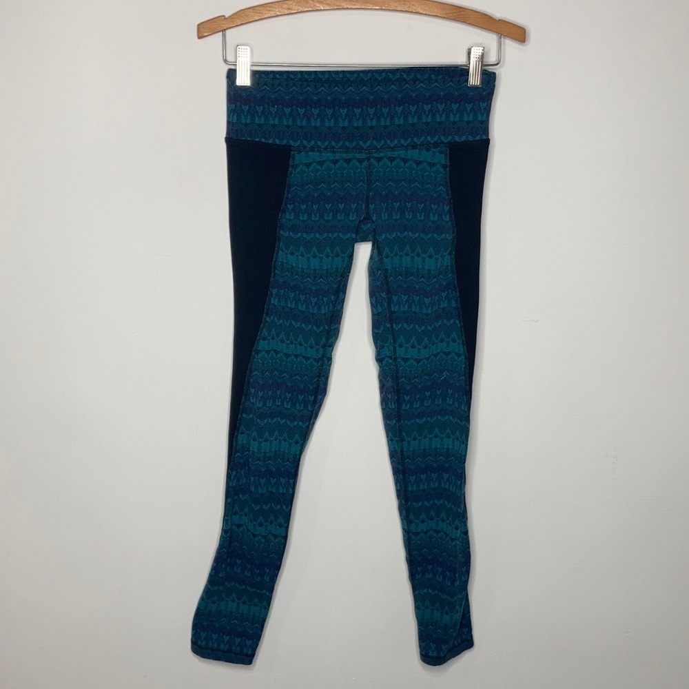 Alo‎ yoga leggings size small